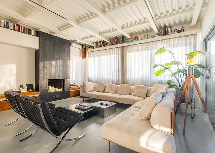 Moscova Elegance And Modern Design With Rooftop