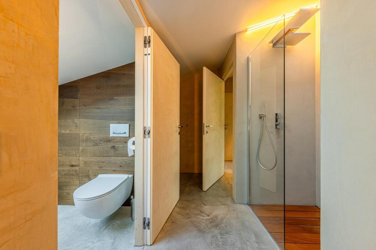 Moscova Elegance And Modern Design With Rooftop Apartment